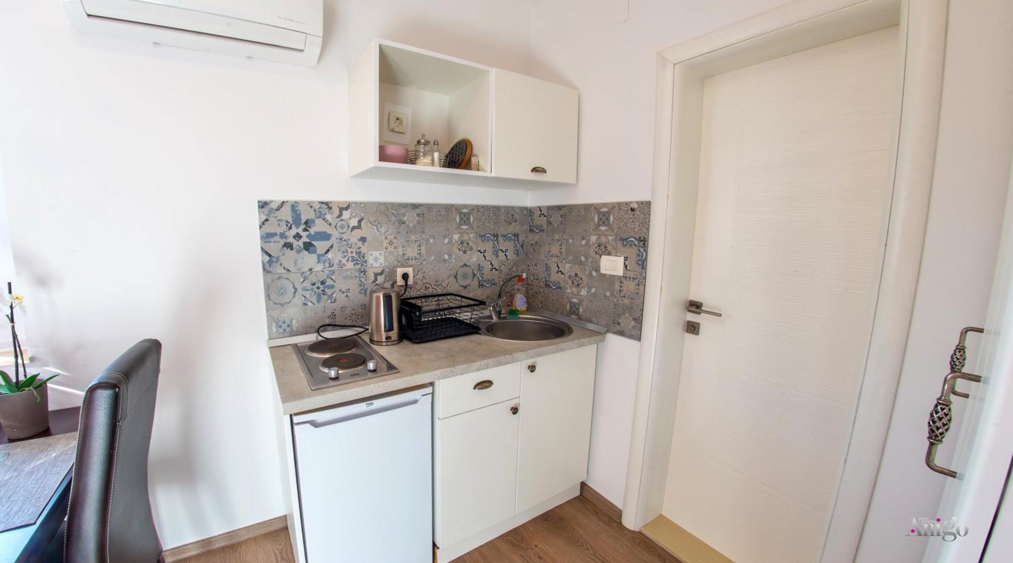 Apartments Enigma - With Private Parking Мостар Екстер'єр фото